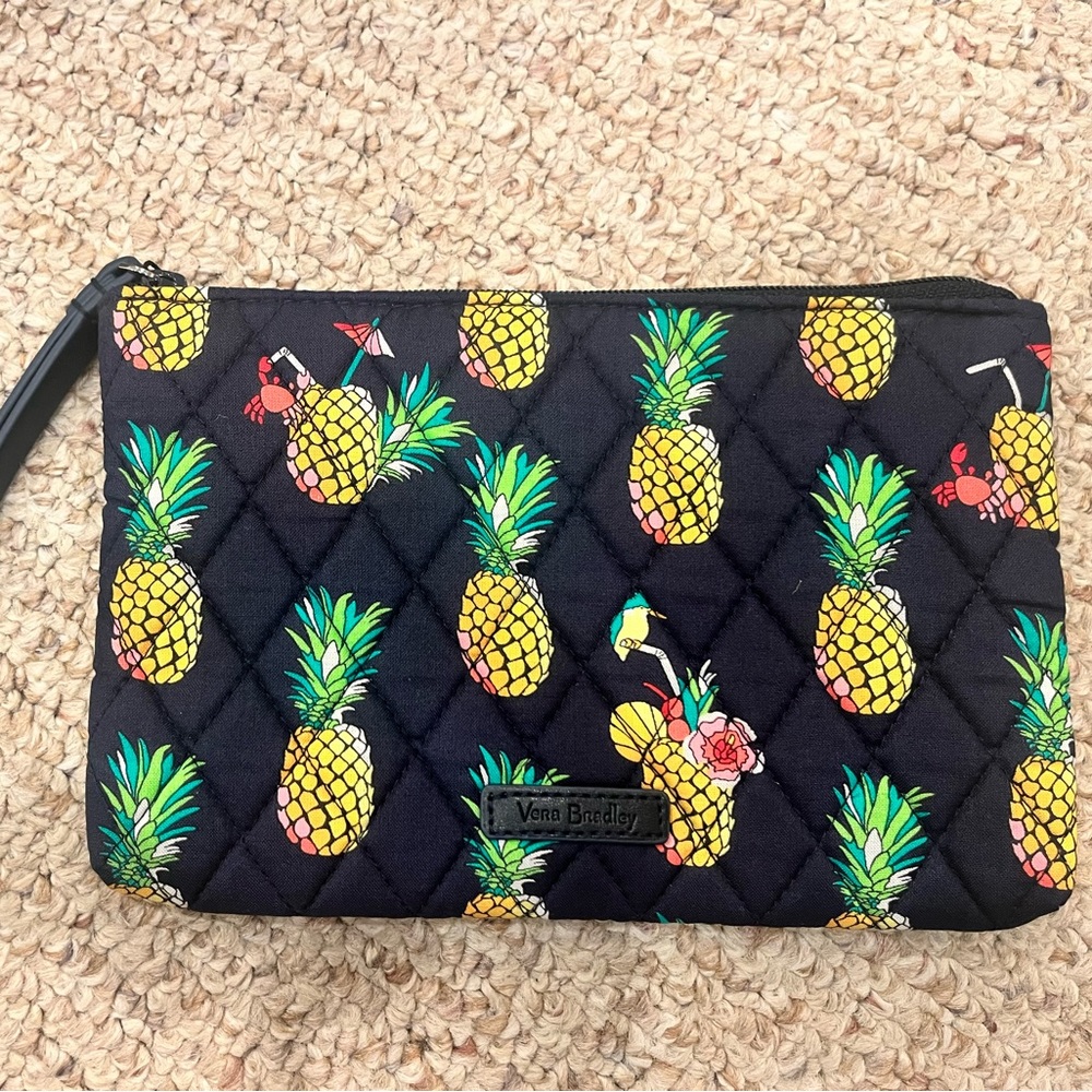 Vera Bradley Escapade Wristlet Toucan Party